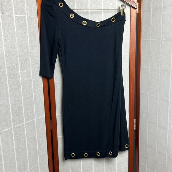 Tilted Ribbed Jersey Henley Dress - Picture 3 of 6